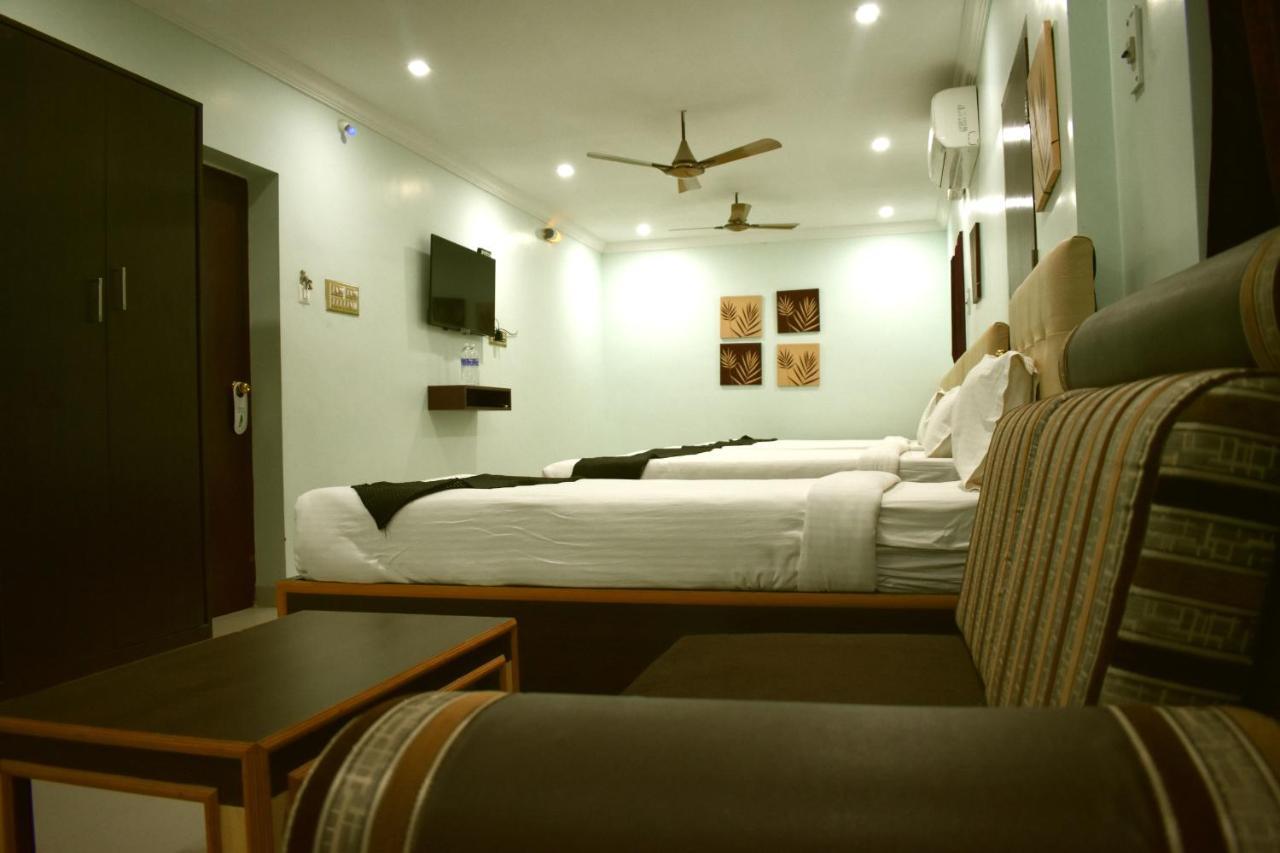 苹果公园酒店 Tiruchirappalli 外观 照片