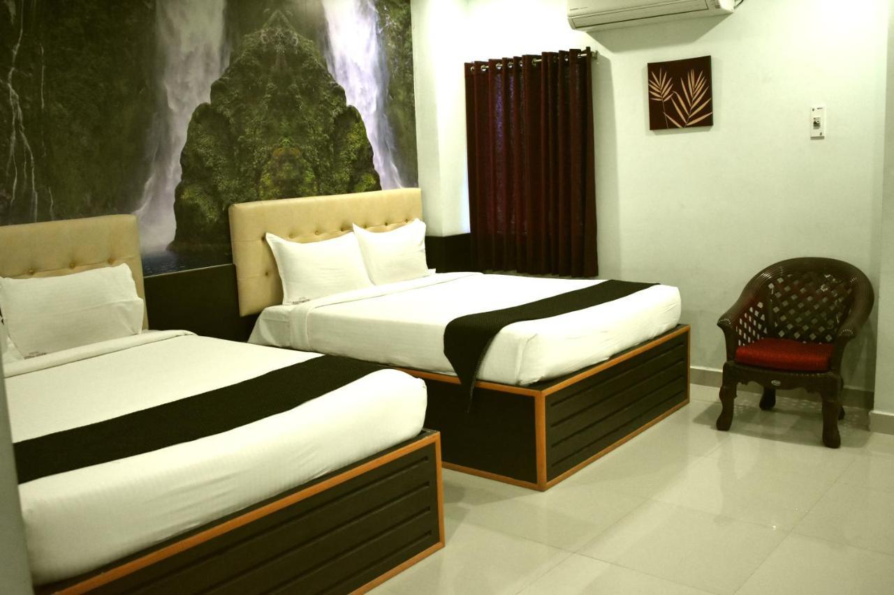 苹果公园酒店 Tiruchirappalli 外观 照片