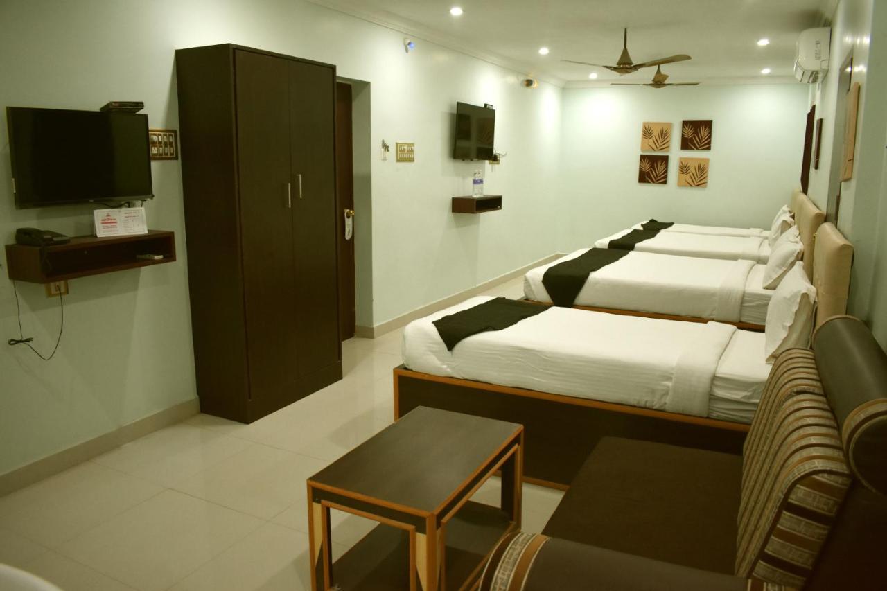 苹果公园酒店 Tiruchirappalli 外观 照片